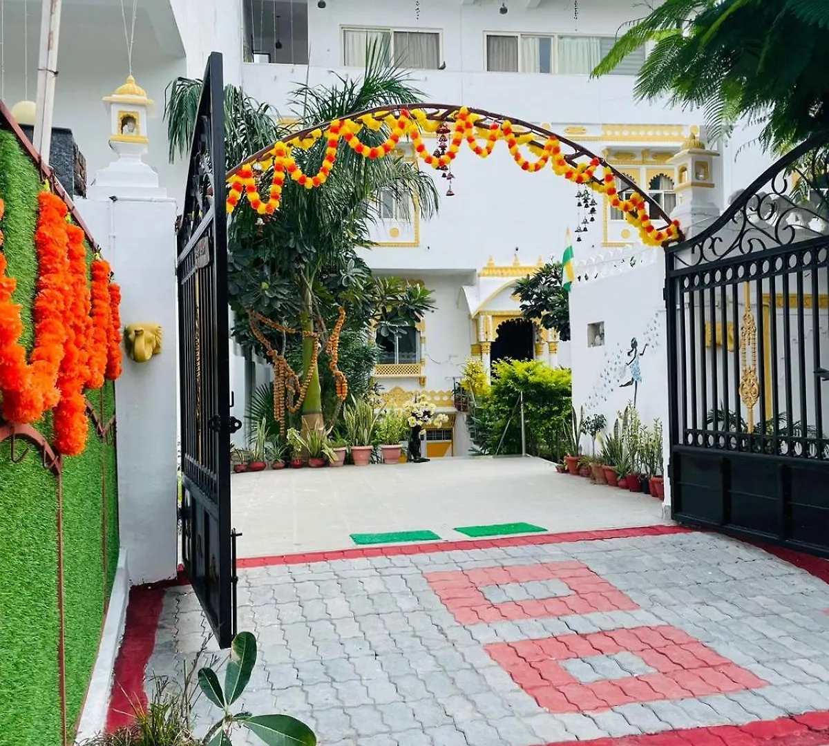 Royal Heritage Haveli Udaipur Resort